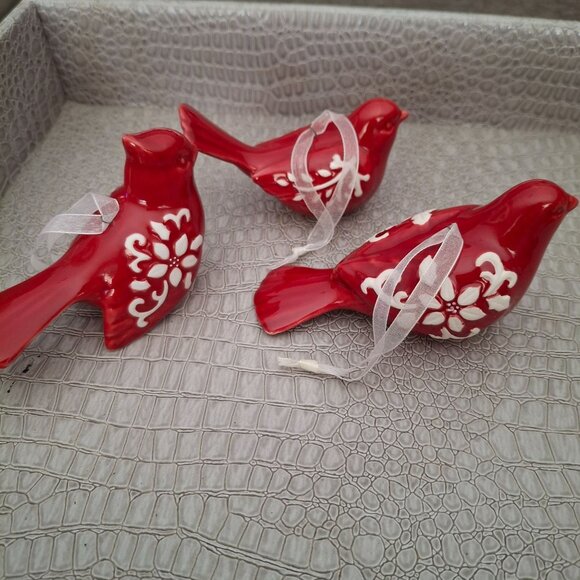 Set Of 3 Red Ceramic Bird Ornaments With White Floral Design Ribbon Hangers - Picture 2 of 6